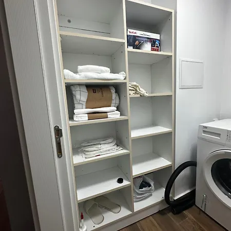 Apartman Skyline 42 *